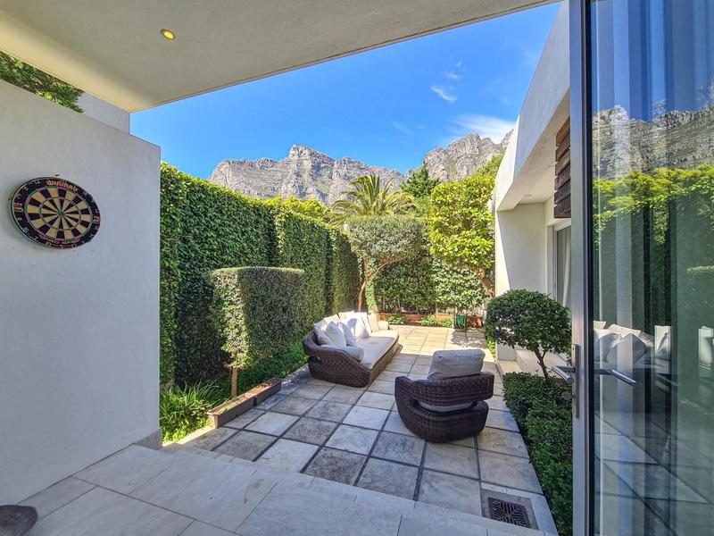 To Let 3 Bedroom Property for Rent in Camps Bay Western Cape